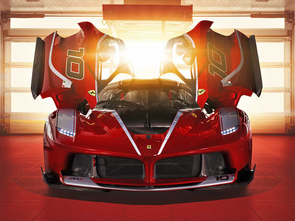 Poster Mobil ferrari fxx k 4k WPS