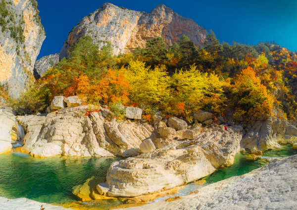 poster pegunungan France Mountains Rivers Autumn Aiglun Alps Crag 1Z