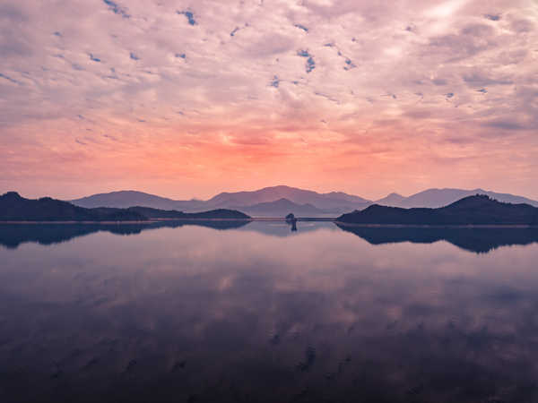 poster gunung lake mountains landscape sunset 4k WPS