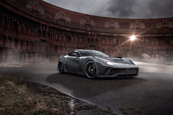 Poster Mobil Ferrari Ferrari F12berlinetta APC025