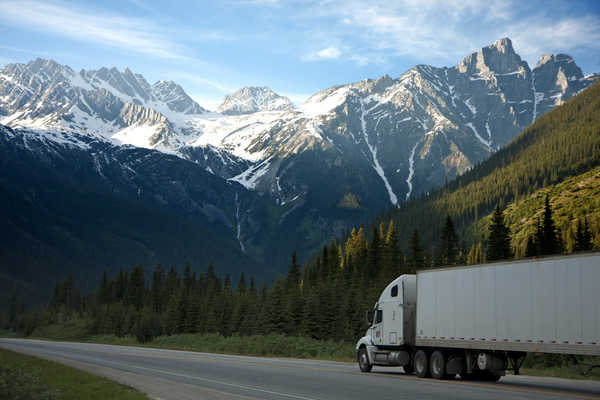 poster gunung Canada Mountains Roads Trucks Forests Canadian 1Z