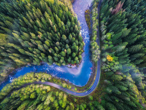 Poster Pemandangan Gunung mountain loop highway aerial view drone photo 4k WPS