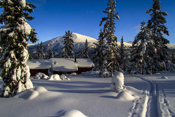 Poster Pemandangan Gunung Mountains Winter Houses Norway mountain 1Z