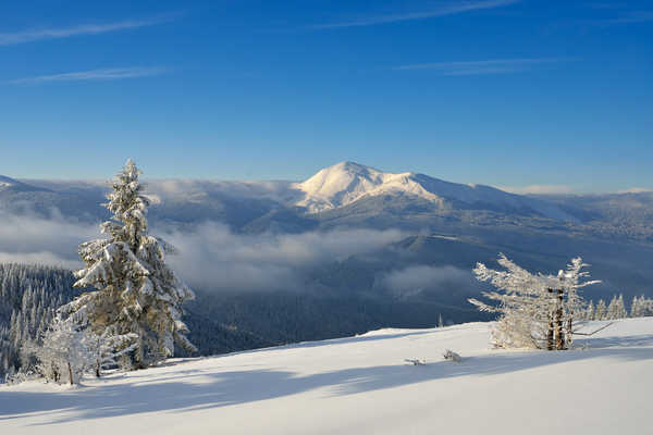 poster pemandangan alam gunung winter mountains snow 4k WPS 001