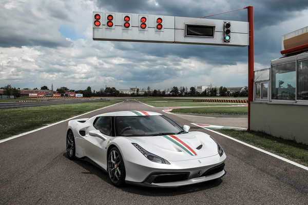 Poster Mobil Ferrari 2016 458 MM 1ZM