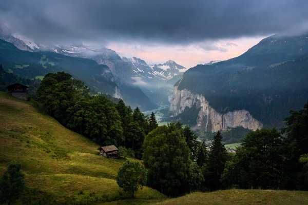 poster gunung Mountains Switzerland Wengen Lauterbrunnen 1Z