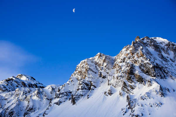 poster pemandangan alam gunung Moon Mountain Sky Snow Mountains Mountain APC