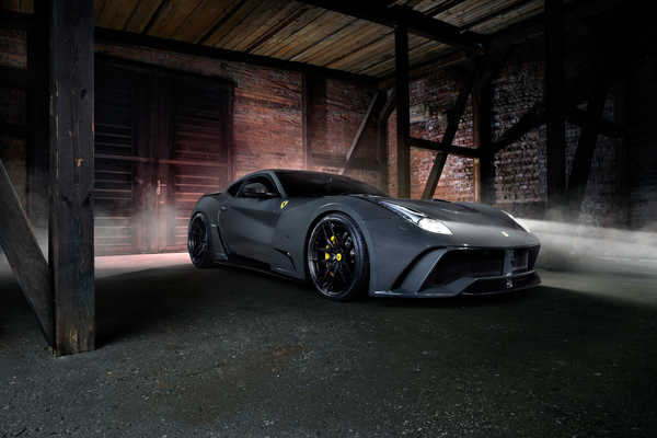 Poster Mobil Ferrari Ferrari F12berlinetta APC024