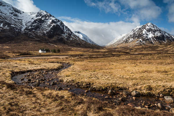 Poster Pemandangan Gunung Mountains Stones Scotland Grasslands Ben Nevis and 1Z