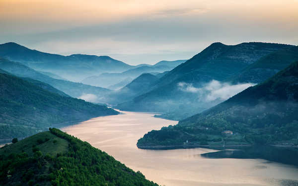 Poster Pemandangan Gunung morning sunrise misty river mountains bulgaria 5k WPS