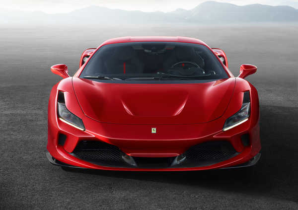 Poster Mobil ferrari f8 tributo geneva motor show 2019 4k WPS002