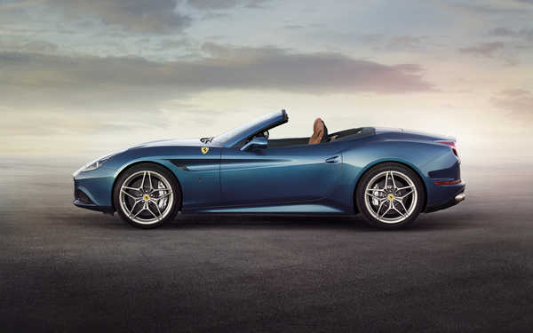 Poster Mobil Blue Car Car Ferrari Ferrari California Ferrari Ferrari California APC Poster Mobil Blue Car Car Ferrari Ferrari California Ferrari Ferrari California APC