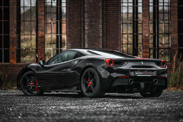 Poster Mobil Ferrari Ferrari 488 APC011