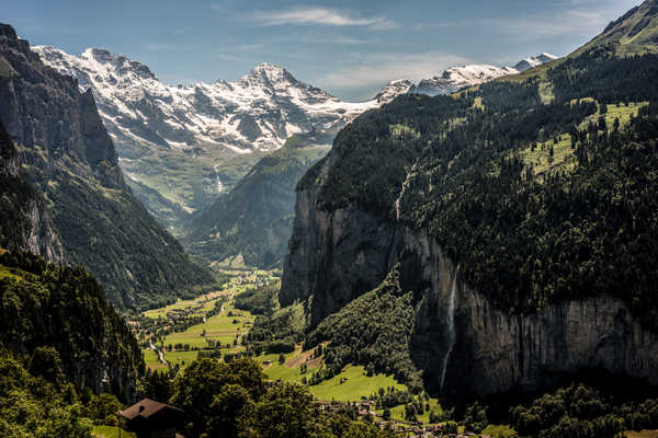 Poster Pemandangan Gunung Switzerland Mountains Wengen Canton Berne Canyon 1Z