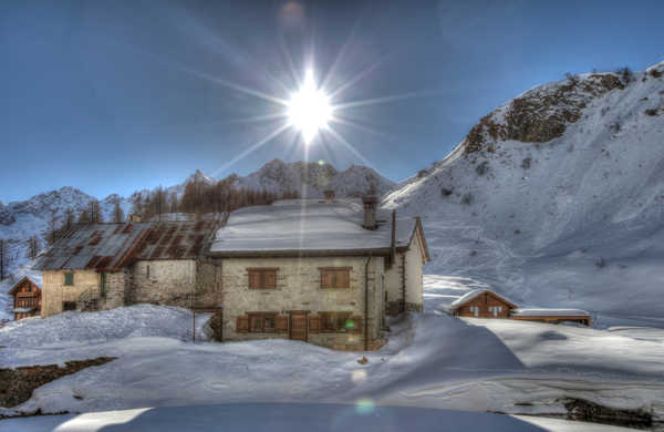 Poster Pemandangan Gunung Italy Winter Mountains 1Z