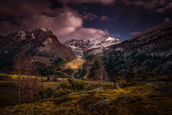 Poster Pemandangan Gunung Norway Mountains Evening Trees Moss 1Z