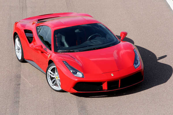 Poster Mobil Ferrari 488 GTB Red Car Sport Car Ferrari Ferrari 488 APC005 Poster Mobil Ferrari 488 GTB Red Car Sport Car Ferrari Ferrari 488 APC005
