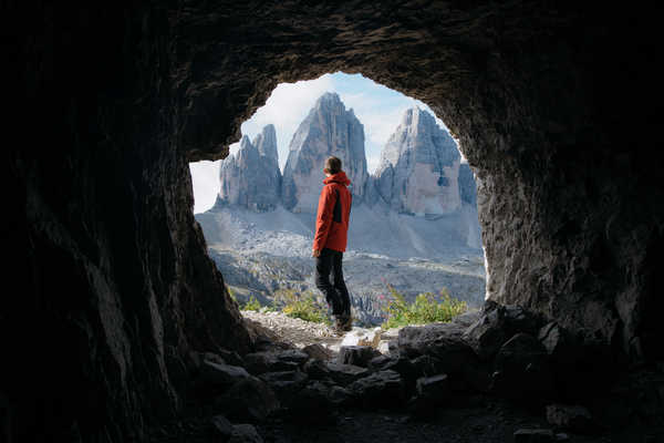 poster gunung Mountains Men Tunnel Tourist Cave 1Z