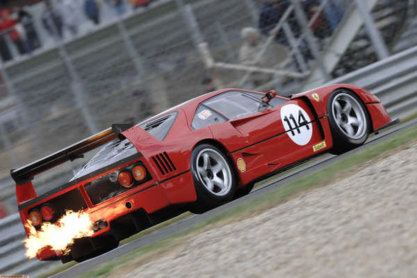 Poster Mobil Ferrari Ferrari F40 APC005