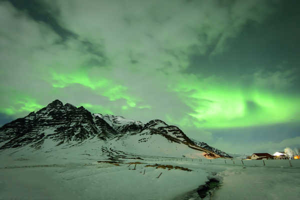 poster pemandangan alam gunung Iceland Winter Mountains Sky Snow Aurora Clouds 1Z