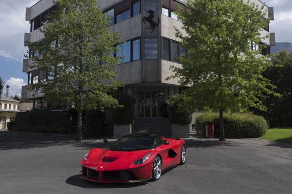 Poster Mobil Ferrari 2012 LaFerrari Prototipo Red Metallic 1ZM