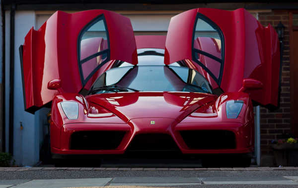 Poster Mobil Ferrari Ferrari Enzo APC002