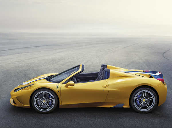 Poster Mobil Ferrari Ferrari 458 Speciale A APC001