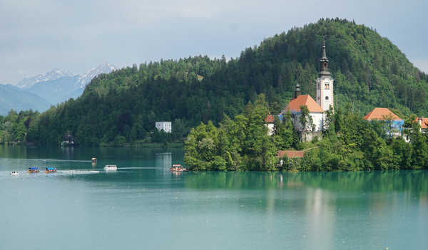 poster gunung Slovenia Mountains Forests Houses Bled Bay 1Z