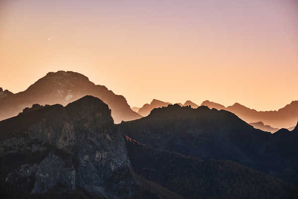 Poster Pemandangan Gunung giau pass mountains sunset landscape italy 5k WPS