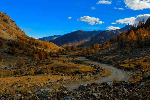 Poster Pemandangan Gunung France Mountains Sky Roads Stones Autumn Alps 1Z