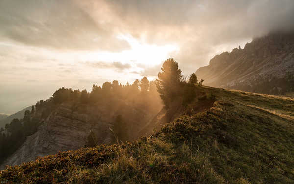 poster pegunungan Mountain Nature Sunbeam Mountains Mountain APC