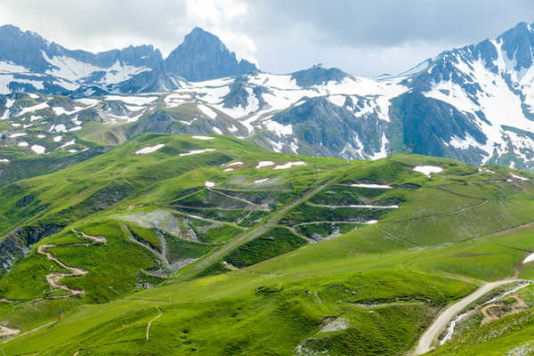 poster pemandangan alam gunung Austria Mountains Alps Moss Snow Hill 1Z