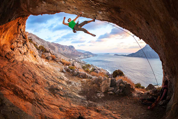 poster gunung Men Stones Rivers Mountaineering Cave Brown haired 1Z