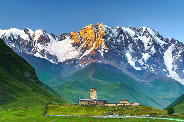 Poster Pemandangan Gunung Sky Mountains Georgia Ushguli Upper Svaneti 1Z