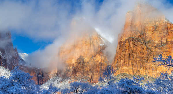 Poster Pemandangan Gunung Zion National Park USA Parks Mountains Winter Crag 1Z