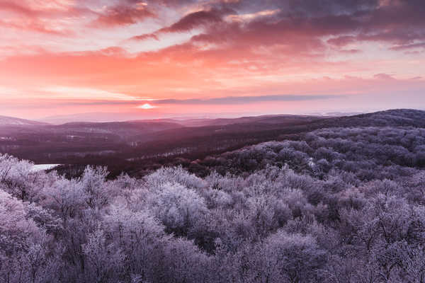 poster pemandangan alam gunung mountains sunset dawn winter sunrise landscape panorama 4k WPS