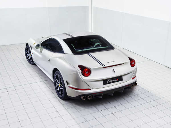 Poster Mobil Ferrari California T Ferrari Ferrari California T APC002 Poster Mobil Ferrari California T Ferrari Ferrari California T APC002