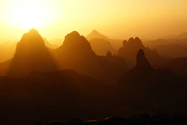 poster pemandangan alam gunung sunrise hoggar mountains ahaggar national park assekrem 5k WPS