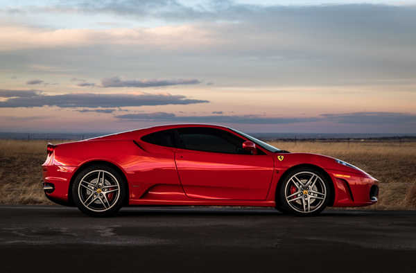 Poster Mobil Ferrari Ferrari F430 APC003