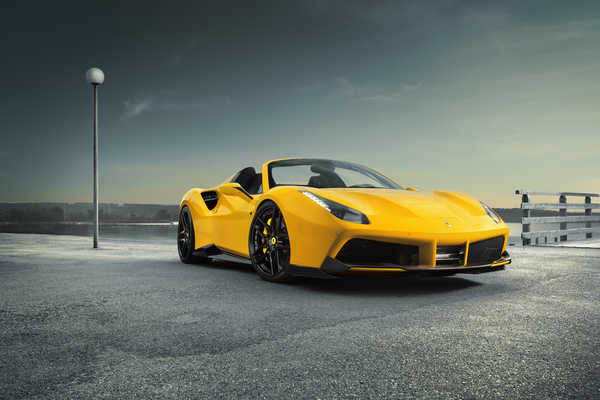 Poster Mobil Ferrari Ferrari 488 Spider APC004