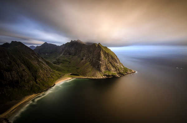 poster gunung Norway Coast Evening Lofoten Mountains Kvalvika 1Z