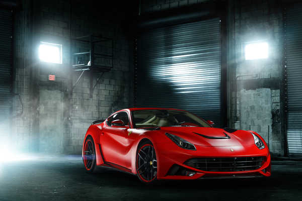 Poster Mobil Ferrari Ferrari F12berlinetta APC040 Poster Mobil Ferrari Ferrari F12berlinetta APC040