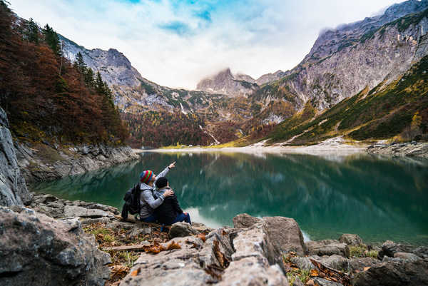 poster pemandangan alam gunung Lake Mountains Stones Crag Two Sitting Rest 1Z