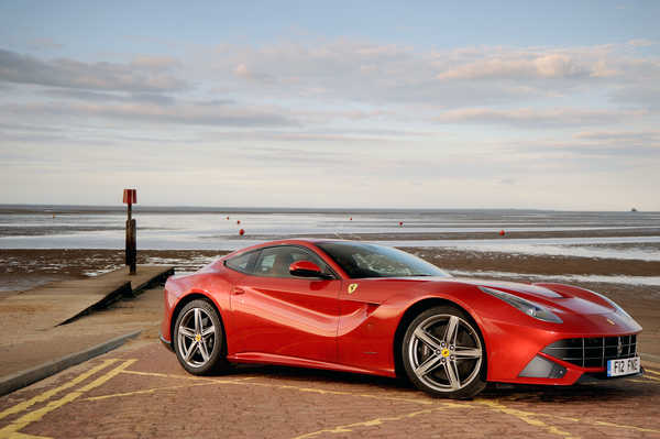 Poster Mobil Ferrari 2012 17 F12berlinetta Pininfarina Red 1ZM