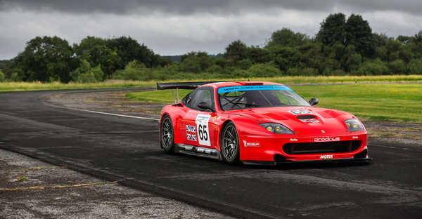 Poster Mobil Ferrari Tuning 2001 03 Prodrive 550 GTO Maranello 1ZM