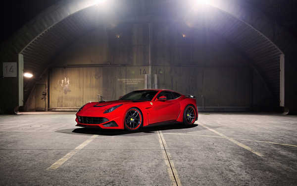 Poster Mobil Ferrari F12berlinetta Ferrari Ferrari F12berlinetta APC003