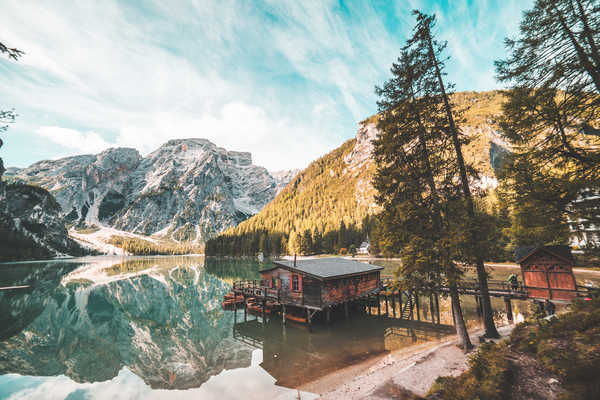 poster pegunungan Italy Mountains Lake Braies Lake South Tyrol Trees 1Z