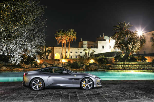 Poster Mobil Ferrari Ferrari Portofino APC014