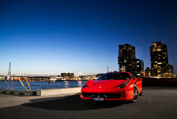 Poster Mobil Ferrari Ferrari 458 Red Car Sport Car Ferrari Ferrari 458 APC004