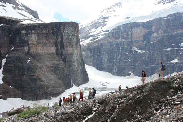 Poster Pemandangan Gunung Mountains Canada The Trail Of The Six Glaciers 1Z